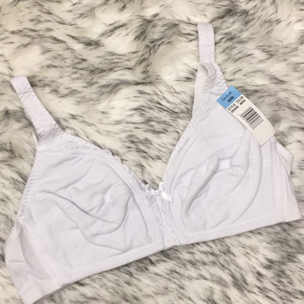 ✨2/$20✨ NWT BODY NATURALS Cotton Lace Trim Wireless Bra